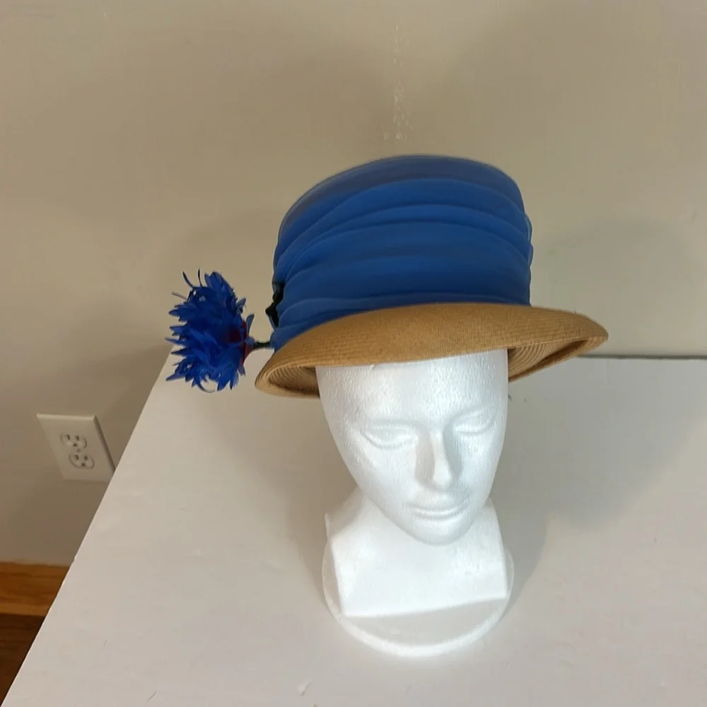 Vintage Mr Kurt Original  Union Made Straw? Cloche Hat with Tulle and Flowers